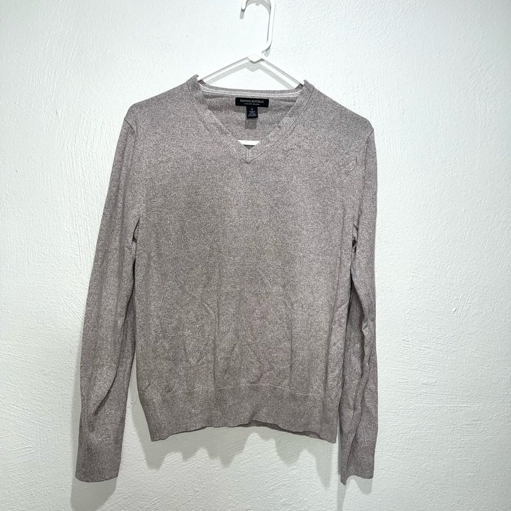Banana Republic Tan Taupe  Silk Cashmere Blend Long Sleeve V-Neck Sweater Top